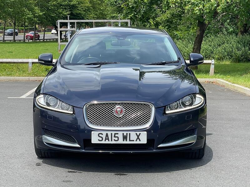 View JAGUAR XF 2.2 d Luxury